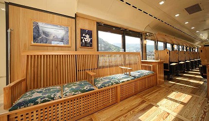 jr九州列车「海幸山幸」装潢